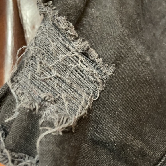 H&M black jean stretch distressed mini skirt 8 - Picture 10 of 13